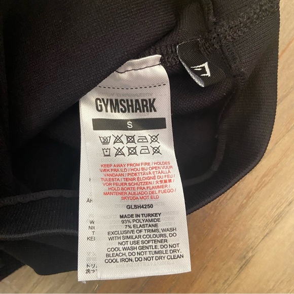 Gymshark Black Performance Shorts - Picture 4 of 12